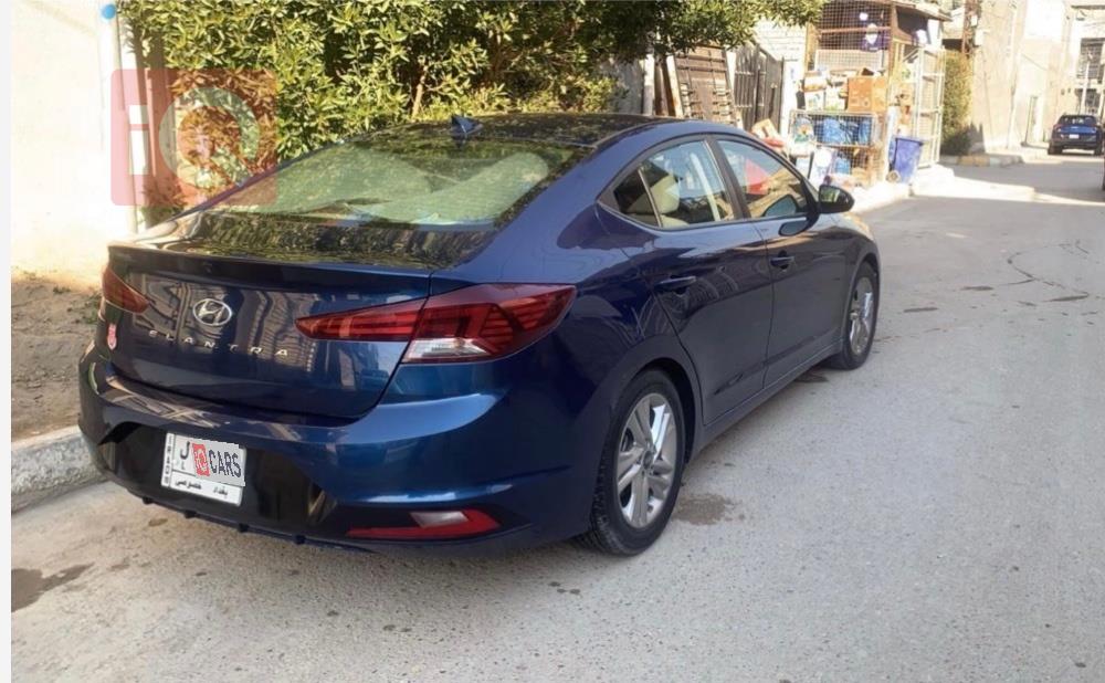 هيونداي النترا